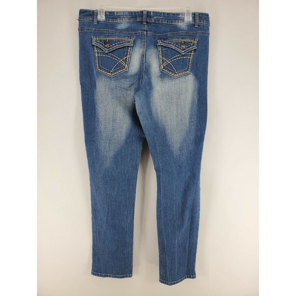 Cato Jeans Women's Size 18 Straight Medium Faded Wash Stretch - Picture 3 of 7